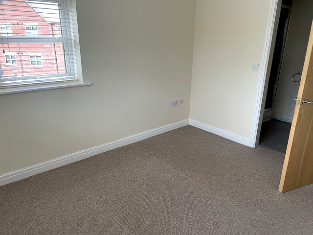 Flat in Northop to rent