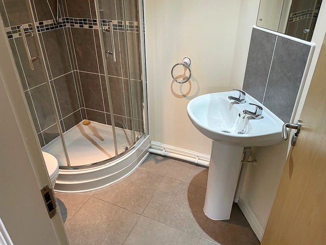 Flat in Northop to rent